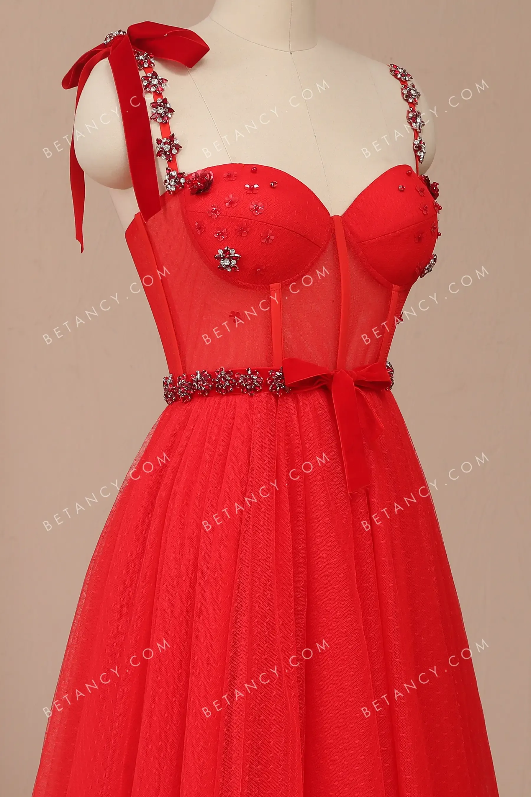 Amazing Red Tulle Beaded Sweetheart Corset Formal Dress