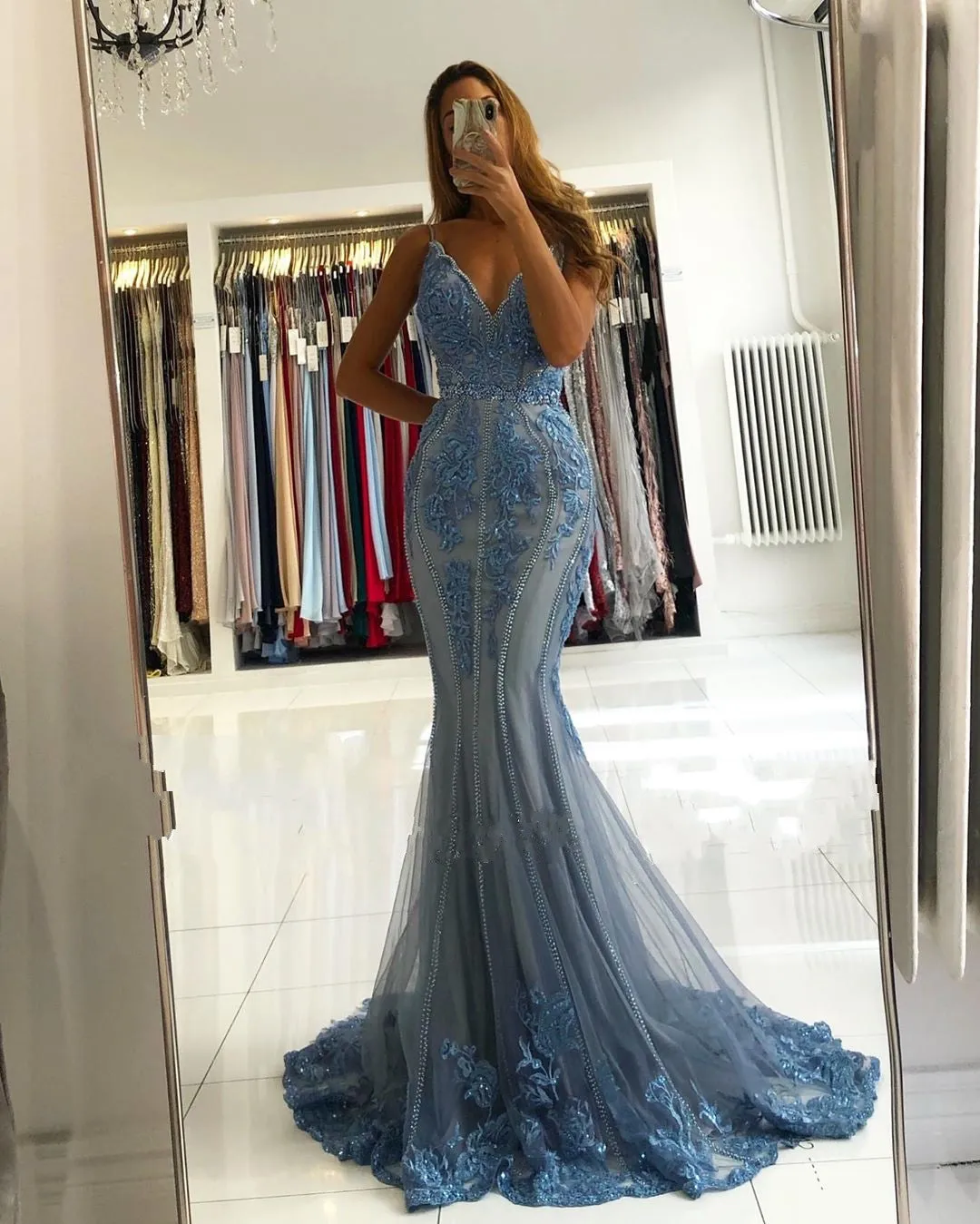 Beautiful Long Mermaid V-neck Appliques Lace Tulle Backless Prom Dress