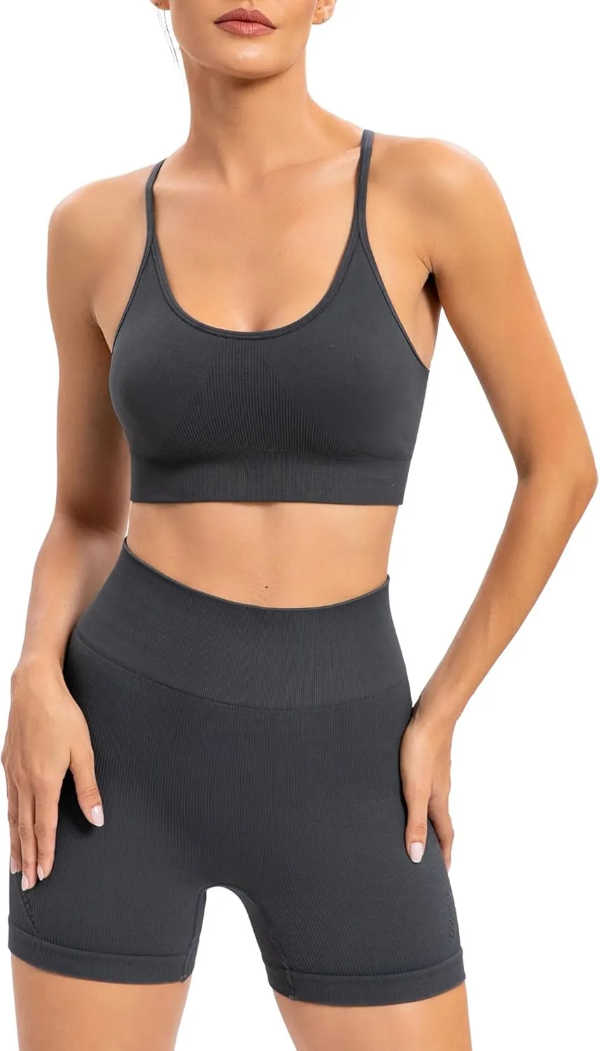 Crisscross Back Seamless Padded Medium Support with Removable Pads