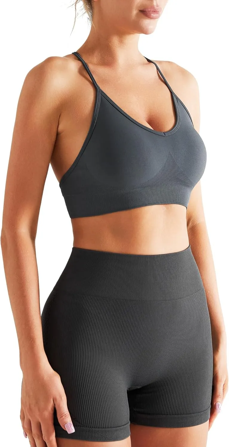 Crisscross Back Seamless Padded Medium Support with Removable Pads