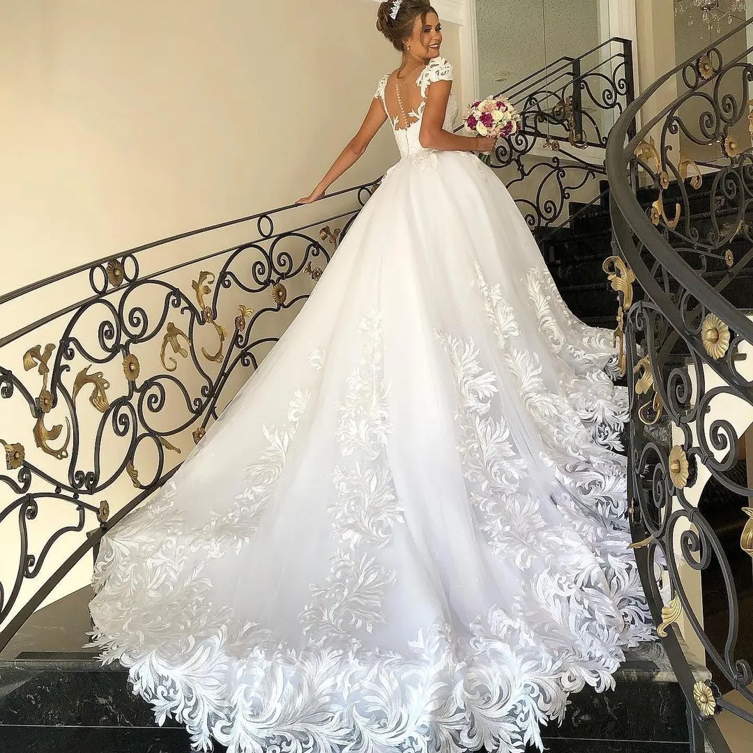 Elegant Long Princess Tulle Lace Wedding Dress with Cap Sleeves