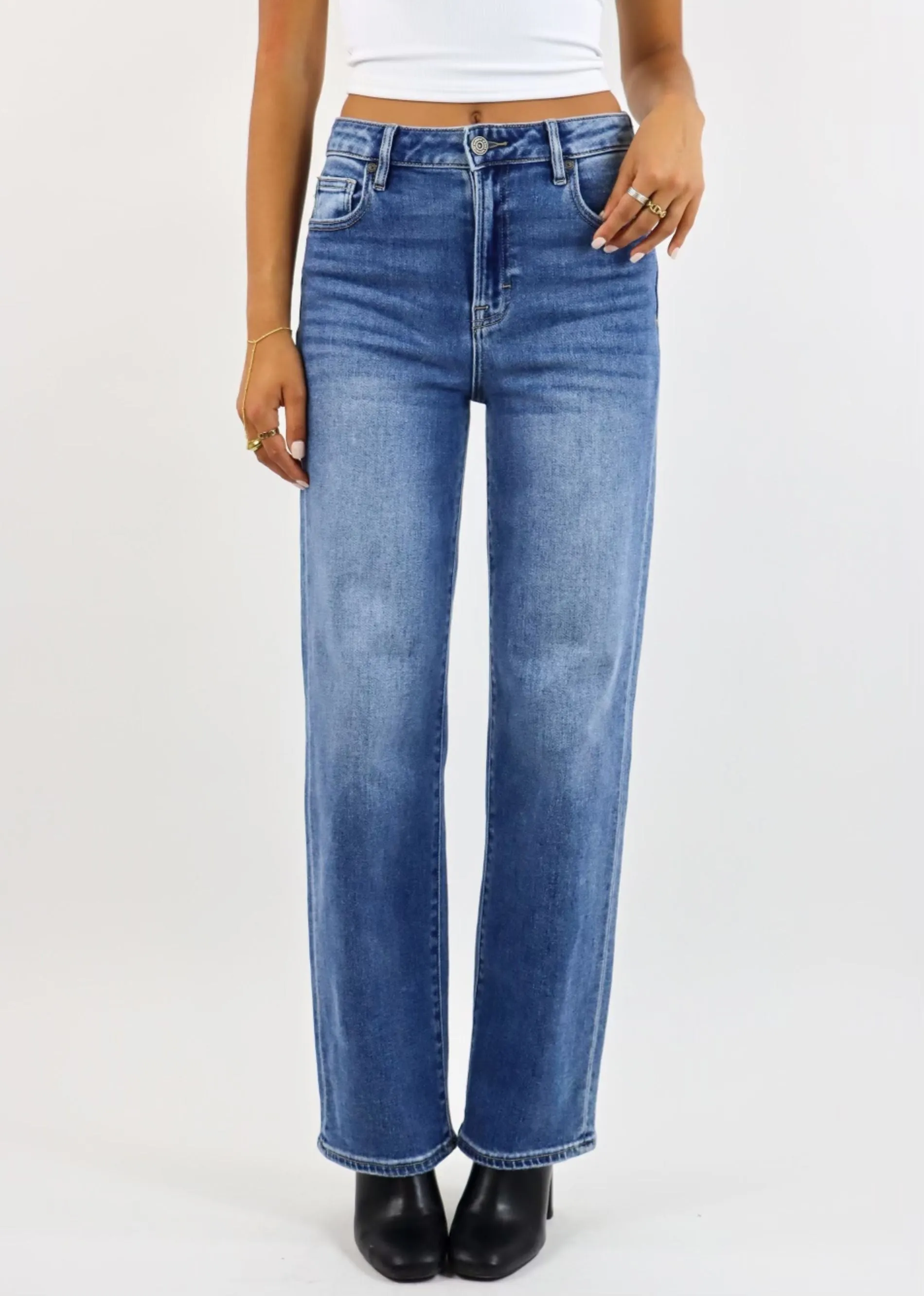 Loving Life Jeans ★ Medium Wash